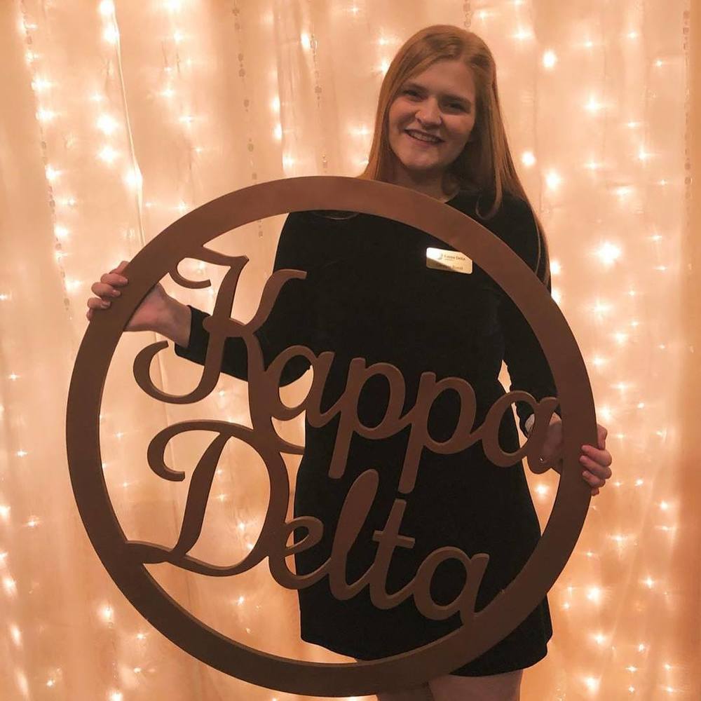 Meet your Posher, Caroline